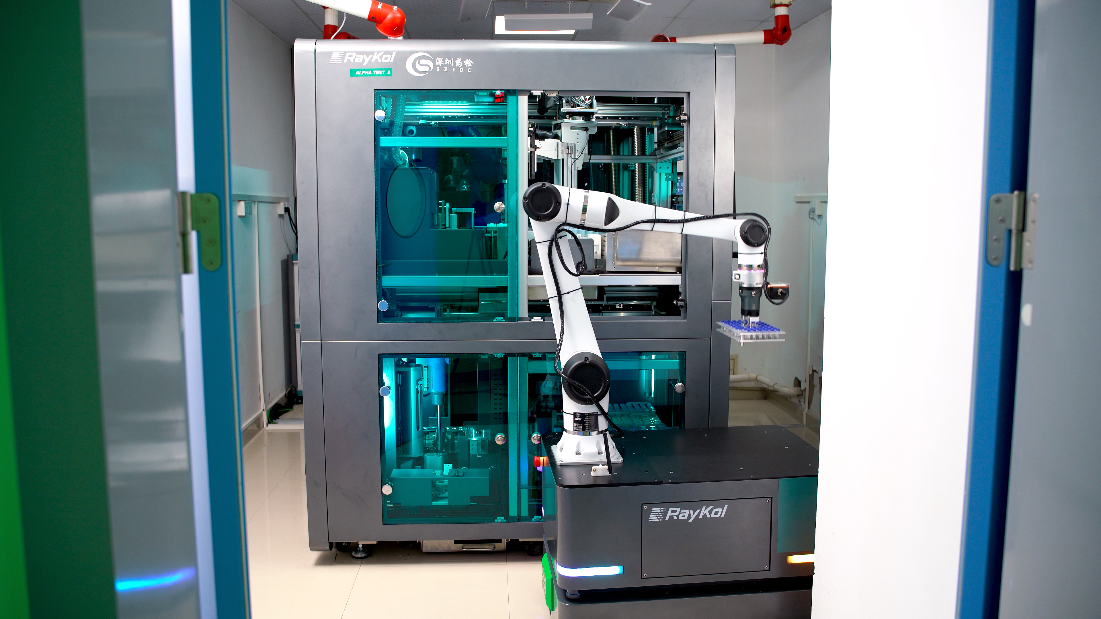 嵌套序列 01.00_03_57_04.Still004.jpg